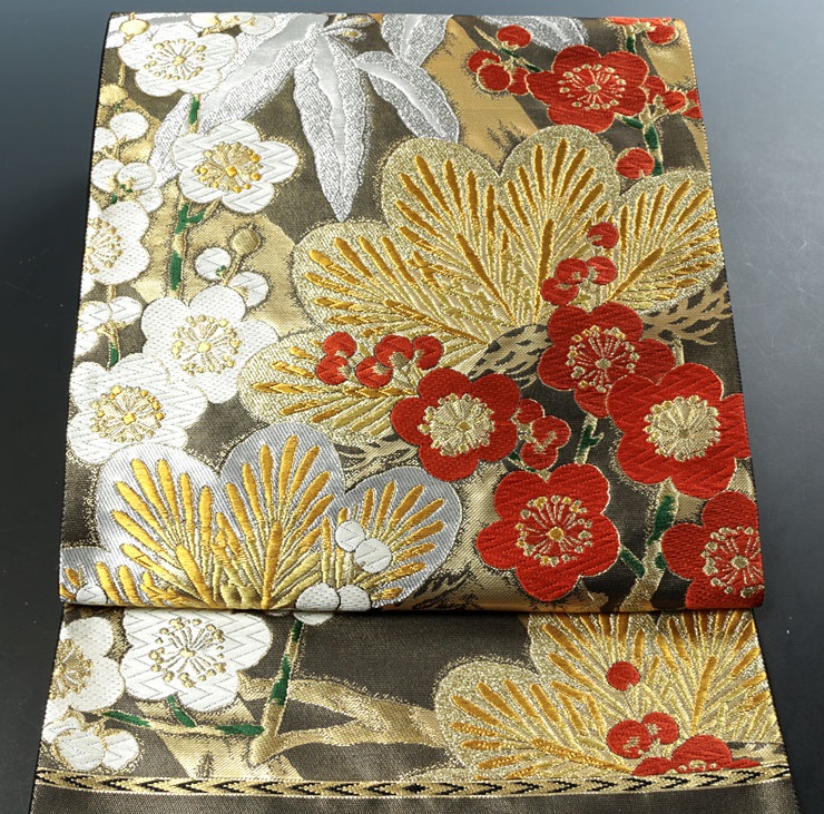 Attractiveness of Nishijin-ori Textile | Discover Kansai