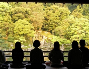 Japanese Temple: Hypnotic Zen Chill Tones for Meditation, Yoga